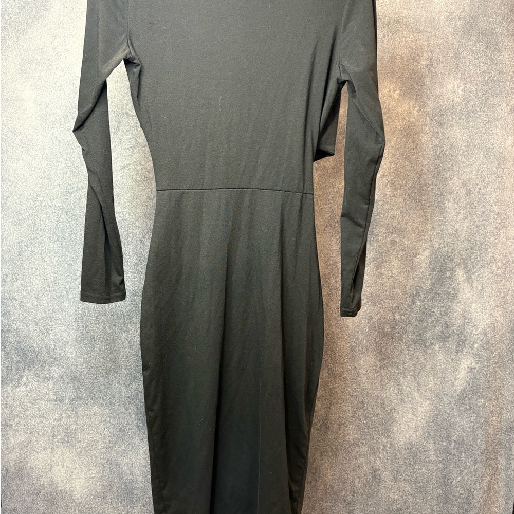 Classic Black Long-Sleeve Midi Dress